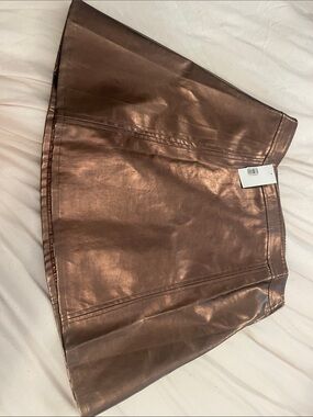 Le Lis Metallic Copper Faux-Leather Mini Skirt